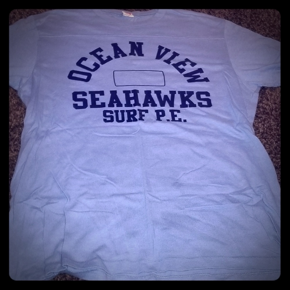 Hollister surf shirt